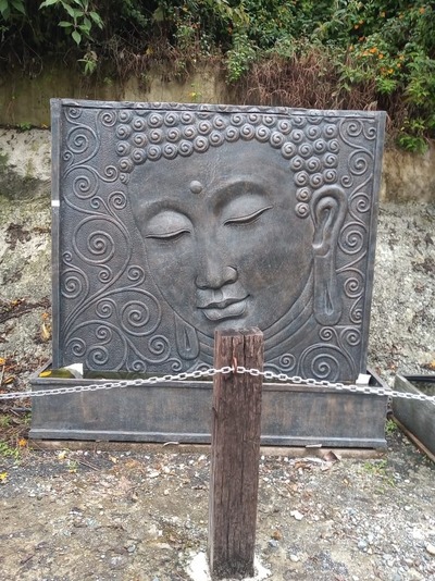 Brunnen Wasserspiel Buddha Gesicht 2te WAHL Springbrunnen Wasserwand Wandschmuck Gartenbrunnen von TARSHOPBALI