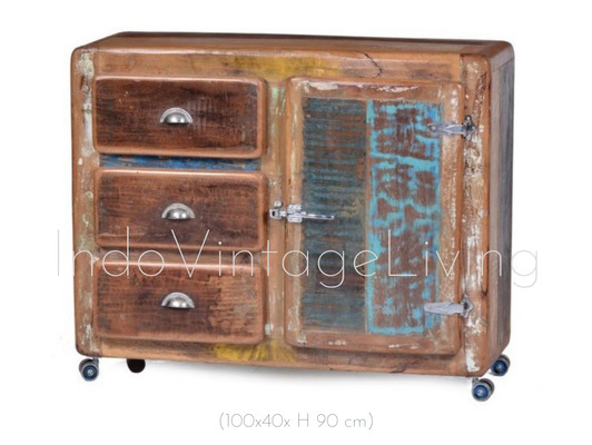 Industrial Sideboard, Storage Cabinet With Metal Wheels, Cabinet,, Living Room Small Buffet, Boat Wood von Indo Vintage Living