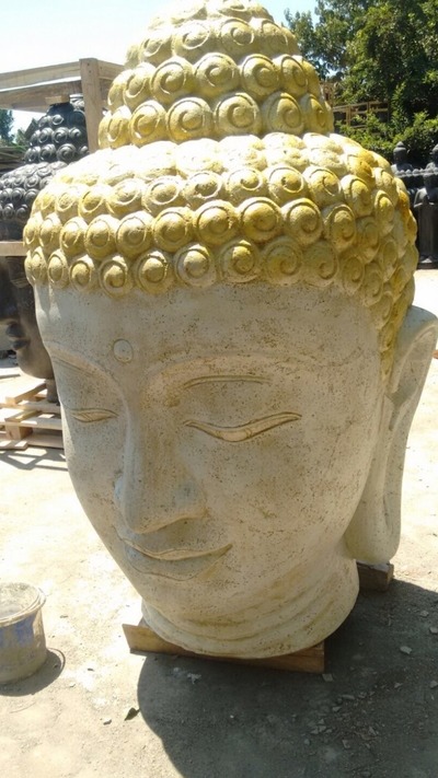 Skulptur Buddha Kopf Steinskulptur Buddhakopf Stein Budha Statue BuddhismusFeng Shui Design Garten Dekoration Aus Lava Sand und Zement in Bali von Hand gefertigt Sculpture Buddha Head Steinskulptur Stone statue Feng Shui Design garden decoration Made of l von https://www.tar-shop-bali.com