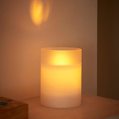 Auraglow Mattglas Realistisch flackernd flammenlose LED-Dekorativkerze mit Sicherheitsflamme und Timer, perfektes Stimmungslicht oder Mittelstück von Auraglow