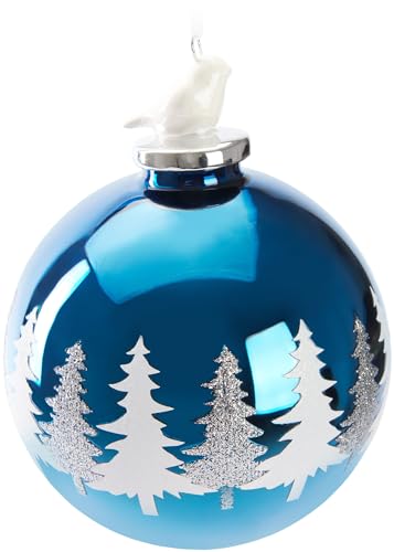 BRUBAKER Premium Weihnachtskugel Blau mit weißen Tannenbäumen und Vogel Figur aus Porzellan - 10 cm Baumkugel aus Glas - Weihnachtsbaumkugel Schneebedeckter Wald - Weihnachtsdeko von BRUBAKER