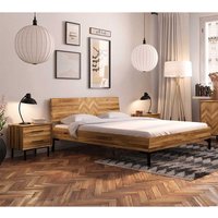 Hochwertiges Holzbett aus Wildeiche Massivholz Vierfußgestell aus Metall von Basilicana