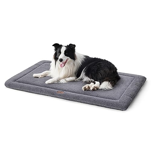 Bedsure waschbar Hundematte - 91x60cm Hundekissen mittelgroße Hunde mit Rutschfester Boden und Seitengriff, plüsch Hundematratze, grau von Bedsure