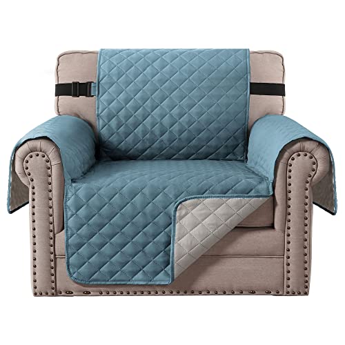 Sofabezüge Schonbezüge Reversible Gesteppte Möbelschutzfolie, Wasserabweisend, Verbesserte elastische Gurte für Couch Shield, Anti-Rutsch-Schaumstoffbezug (1 Sitzer, Rauchblau/Beige) von BellaHills