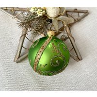 Grüne Weihnachtskugel, Handbemalte Weihnachtskugeln, Handarbeit von BluebirdbyRobin