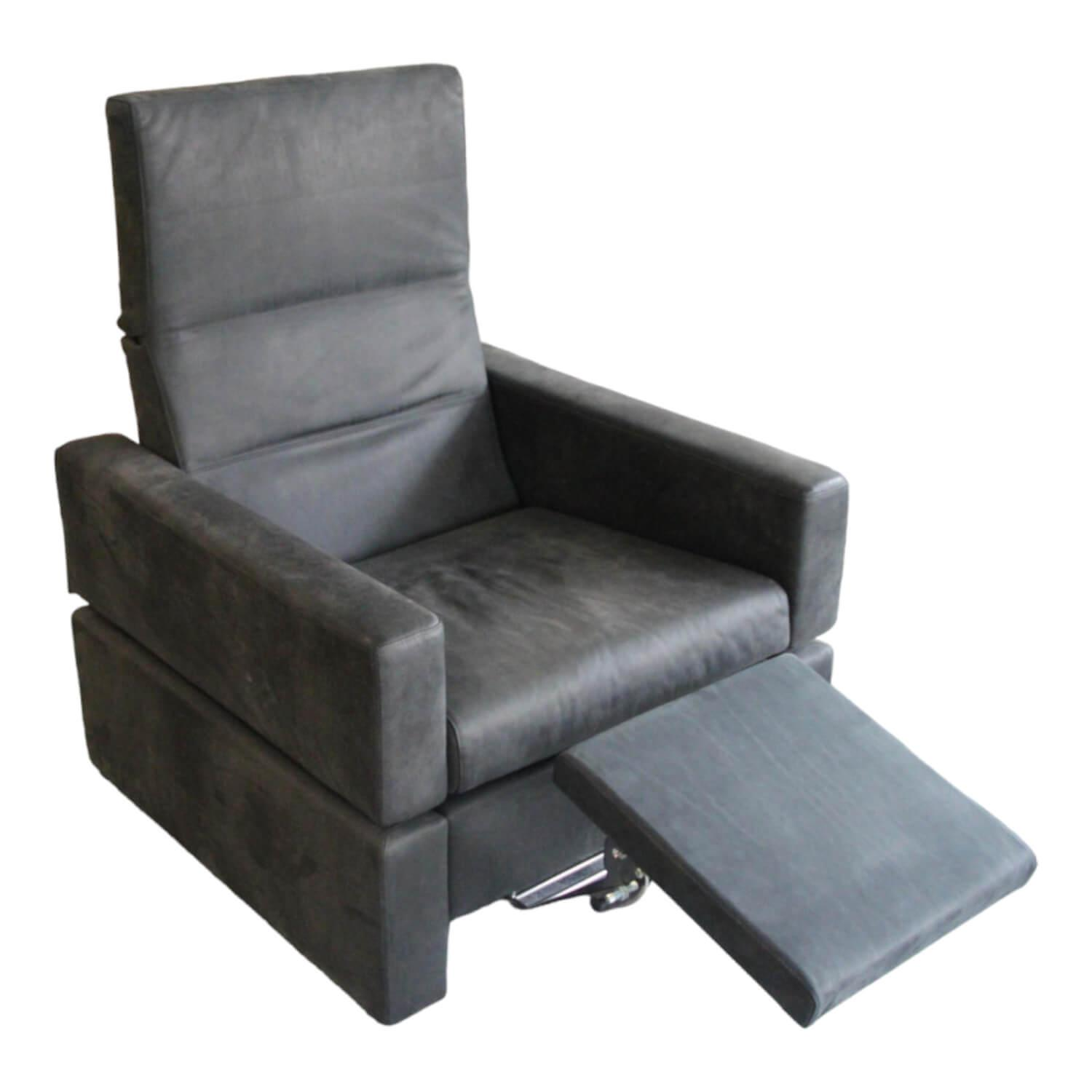 Sessel Tomo Leder Glove 5625 10 Grau Füße Metall Verchromt Mit Fußstütze von Brühl
