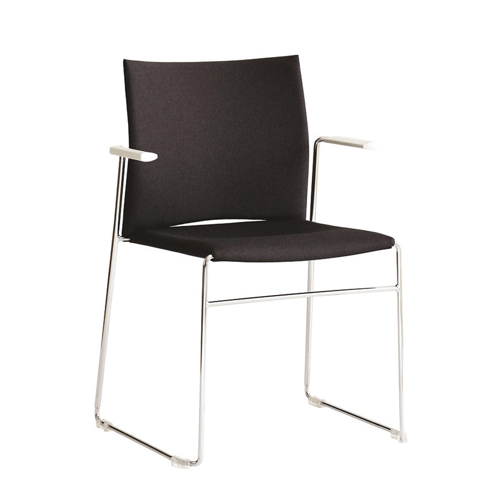Besucherstuhl PLUS 4 - Kufenstuhl - Stuhl mit Armlehnen - voll umpolstert - Auf Rechnung kaufen von Büromöbel Plus