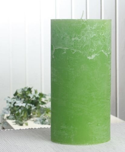 Rustik-Stumpenkerze, 20 x 10 cm Ø, hell-apfelgrün von CandleCorner Rustik-Kerzen