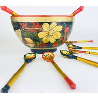 Vintage Handbemalte Handwerker Volkskunst - Sowjetunion Khokhloma Holzsalat/Suppenschüssel + Löffel Set Made in Der Udssr Blumenszene Muster von ChenuzAtelier