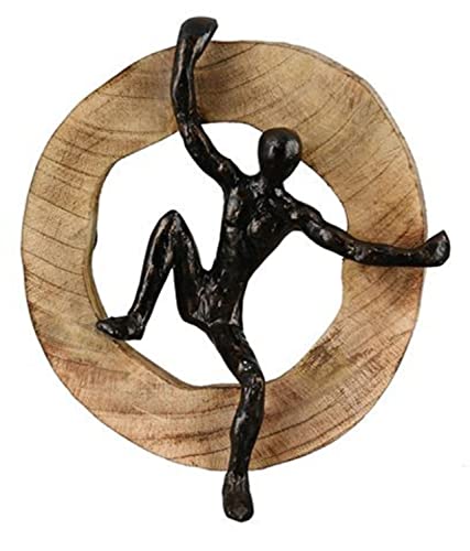 Mangoholz Design Wandfigur, Skulptur mit Spruch und Weisheit ' Courage KLETTERND ', Massive Mangoholz-Baumscheibe, 28 x 18 x 7 cm, Geschenkidee für besondere Plätze von CmD