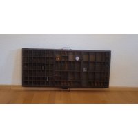 Miller & Richard Holz-Setzkasten, Briefkasten, Schubladen-Ausstellungsregal, Schattenbox, Ca. 1920Er Jahre von CozycatVintageShop