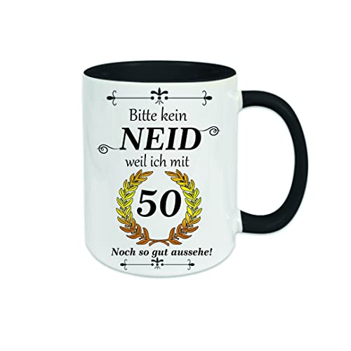 Bitte kein Neid weil ich mit 50 so gut aussehe - Kaffeetasse mit Motiv, Tasse mit Druck, auch individuell mit Spruch, Foto, Wunschtext, Wunschname (Schwarz) von Crealuxe