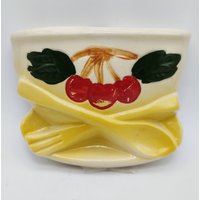 Vintage Keramik Kirschen Mit Gabel Und Löffel Wandtasche Usa von CynSellsVintage