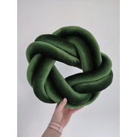 Knoten-Kissen, Moderne Waldgrünes Dunkelgrünes Flaches Kissen, Dekoratives Kissen von DDshirt