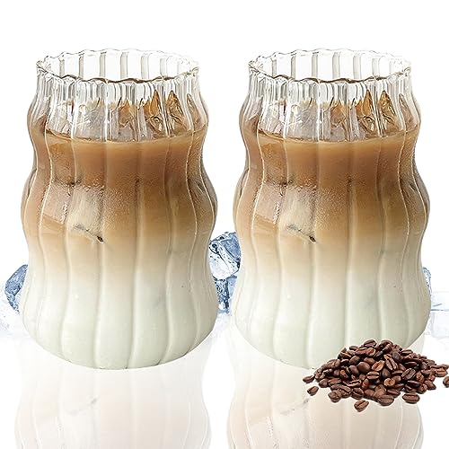 DZAY Cappuccino Kaffeegläser Espressotassen Latte Macchiato Gläser Set 2x530ml,Riffle Gläser Dessertgläser Teeglas Ripple Kaffeebecher Saftgläser,Spülmaschinenfeste Teegläser Kaffeetassen von DZAY