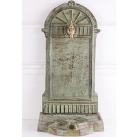 Rustikaler Gusseisen Grün Patina Wand Brunnen Mit Messing Wasserhahn Wasserhahn, Metall Wandwaschbecken, Terrasse & Wandverzierung Im Freien von DekorStyle