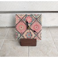 Uhr Aus Marmorfliese , Kleine Tischuhr, Standuhr Mit Orientalisch Motiv von DevinitaArtCreation