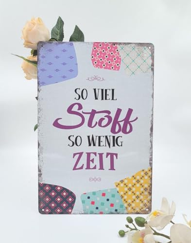 Vintage Nähen Schild mit Spruch 20x30cm - SO VIEL SOTFF SO WENIG ZEIT - Retro Blechschild Nähzubehör Metallschild Wanddeko Geschenk für Nähzimmer Nähbegeisterte von ESFIVHO