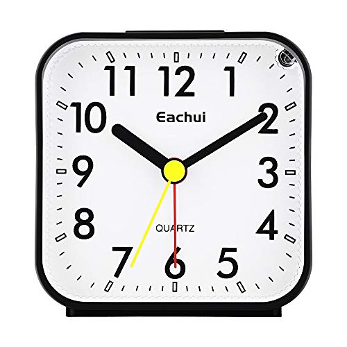 Eachui Analog Wecker Klein mit Lauter Alarm, Nachtlicht, Schlummerfunktion, Ohne Ticken, geräuschlos, Batteriebetrieben, Einfache Bedienung (Schwarz&weiß) von Eachui