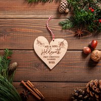 Unsere Ersten Weihnachten Verheiratet Ornamente, Liebe Herz Personalisiert 1. Dekoration, Mr Und Mrs Christbaumkugel, Einzigartiges Geschenk von ElfPersonalisedGifts