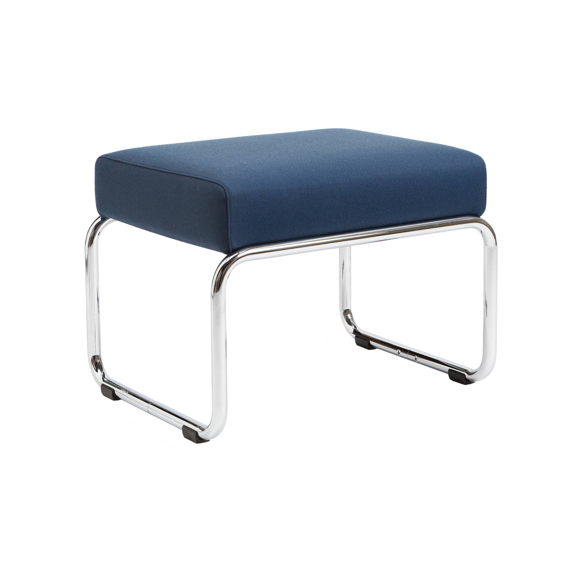 Embru - Moser Modell 1552 Hocker - dunkelblau 775/Kvadrat Steelcut 3/LxBxH 58x45x42cm/Gestell verchromt/mit Schalengleiter PVC schwarz von Embru