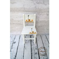 Personalisierte Holz Kindergarten Stuhl, Handgemachte Weiße Kinder Stuhl, Stuhl Für Kleine Kinder, Bemalte Giraffe, Neue Baby-Geschenk, Kleinkind von FARISTOstore
