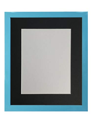 FRAMES BY POST 1,9 cm Blauer Bilderrahmen mit schwarzem Passepartout, 45,7 x 30,5 cm, Bildgröße 35,6 x 20,3 cm, Kunststoffglas, MDF von FRAMES BY POST