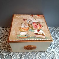Teebox, Süße Box, "Tea Time", Küchendekoration, Küchentisch Organizer, Gutes Geschenk Für Oma, Opa Und Alle Teeliebhaber" von FairyWoodenDecor