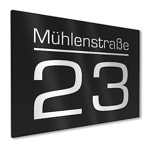 Graviers Design Modernes Hausnummernschild mit Gravur aus Aluminium Verbindungsplatte 160x110mm - Schwarz - Wetterfest Rostfrei Individuell anpassbar Straße Nummer - Made in Germany von Graviers Design