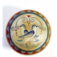 Shabby Chic Kommode - Möbelknöpfe. Love Birds Design. Handbemalt. Türkis-Creme-Gelber Ocker. Vintage Look von HANDPAINTEDbydesign
