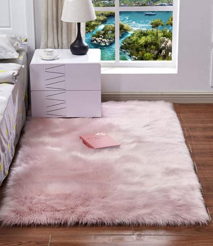 HARESLE Waschbarer Teppich, Wohnzimmer Schlafzimmer Kunstfell Teppich rutschfest Flauschig Weich Lammfell Imitat (Rosa/60x90cm) von HARESLE