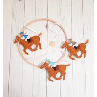 Baby Mobile-Baby Mobile-Baby-Kinderzimmer Mobile-Krippen Mobile-Baby Junge Mobile-Pferd Krippe Und Reiter-Filzpferd-Plüschpferdchen von HappinessBabyToys