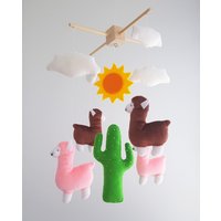 Lama Kaktus Kinderzimmer Baby Krippe Mobile Dekor Tiere Personalisierte Mobile Custom Ihre Farbe Bereit Für Schiff von HappinessBabyToys