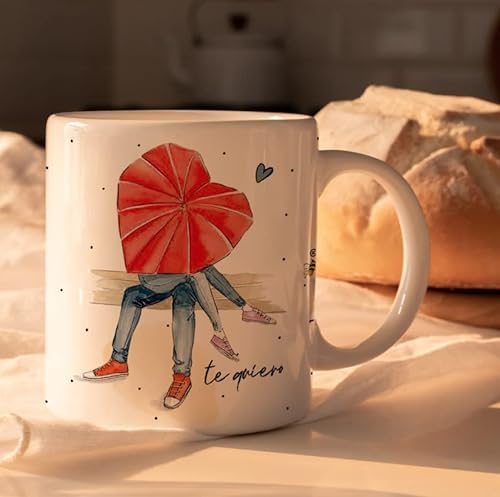 HappyMots Originelle Tassen zum Verschenken aus hochwertiger Keramik | Frühstückstassen | Mikrowellen- und spülmaschinengeeignet | Lustige Tassen | Verliebte Tasse von HappyMots