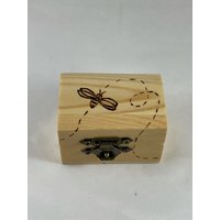 Bienen Fliegende Holz Brennbox | Brandmalerei/Brandmalerei Schmuck, Pendel, Andenken Aufbewahrung Truhe von HappyThoughts108