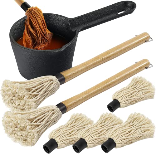 Gusseisen Saucen Topf und Grill Mopp Pinsel Set zum Grillen, 7-teiliges Grill Zubehör inklusive 680 ml Wärmeerhaltung, schweres Backen, 2 Stück Holz-Saucen-Mops mit langem Griff und 4 Ersatzteile von Homaisson