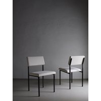 2 Weiß Boucle Schwarz Metall Stühle | Kembo Jahrgang von HouseOfVintFurniture