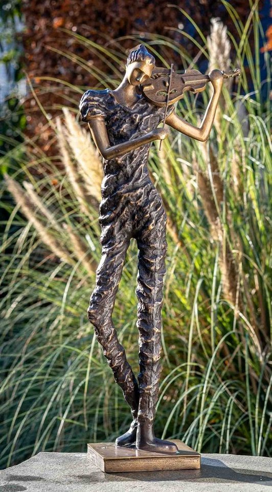 IDYL Gartenfigur IDYL Bronze-Skulptur Moderner Geiger, Bronze – sehr robust – Langlebig – witterungsbeständig gegen Frost, Regen und UV-Strahlung. Die Modelle werden in Wachsausschmelzverfahren in Bronze gegossen und von Hand patiniert. von IDYL