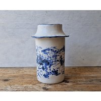 Blau-Weiße Keramikvase Im Vintage-Look Handgefertigt, Handgefertigte Vase Für Blumen, Einweihungsgeschenk von IslaClayCeramics