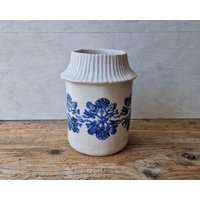 Blaue Und Weiße Geblümte Keramikvase Handgefertigt, Handgefertigte Blumenvase von IslaClayCeramics