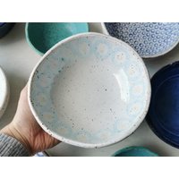 Keramik Müslischale, Handgemachte Suppenschale, Gesprenkelte Bio Steinzeug Schale von IslaClayCeramics