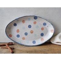 Ovale Servierplatte, Handbemaltes Keramiktablett, Langlebiges Steinzeug, Spülmaschinenfest von IslaClayCeramics