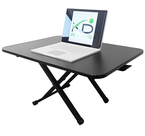 KD Essentials – Schreibtisch-Stehpult, 5,5-41 cm höhenverstellbarer Tisch-Aufsatz fürs Arbeiten im Stehen, extrabreit (ergonomischer Standtisch mit 10 kg Traglast für große Laptops/Monitore, schwarz) von KD Essentials
