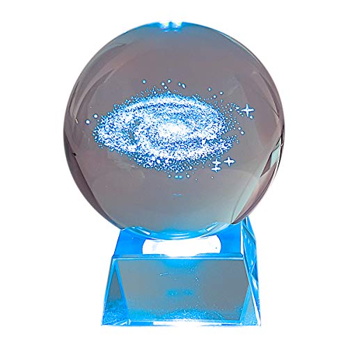 Komerci Kristallkugel Milchstraße mit Leuchtsockel RGB LED Lasergravur Laserinnengravur Kristallglaskugel Galaxie 80mm von Komerci