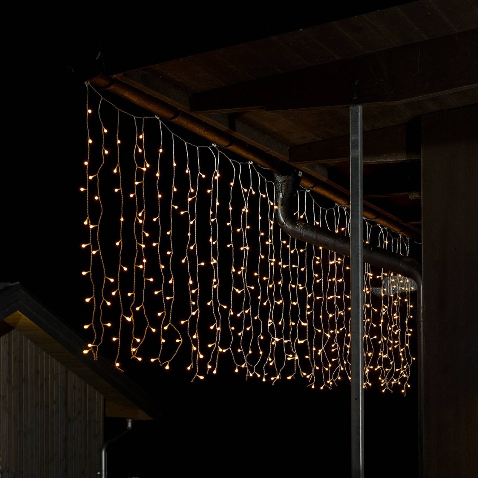 400-flammiger Micro-Lichtervorhang außen von Konstsmide Christmas