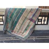 Bestes Angebot Vintage Kantha Quilt, Handgemachte Baumwolle Sari Überwurf, Boho Decke von LazuWork