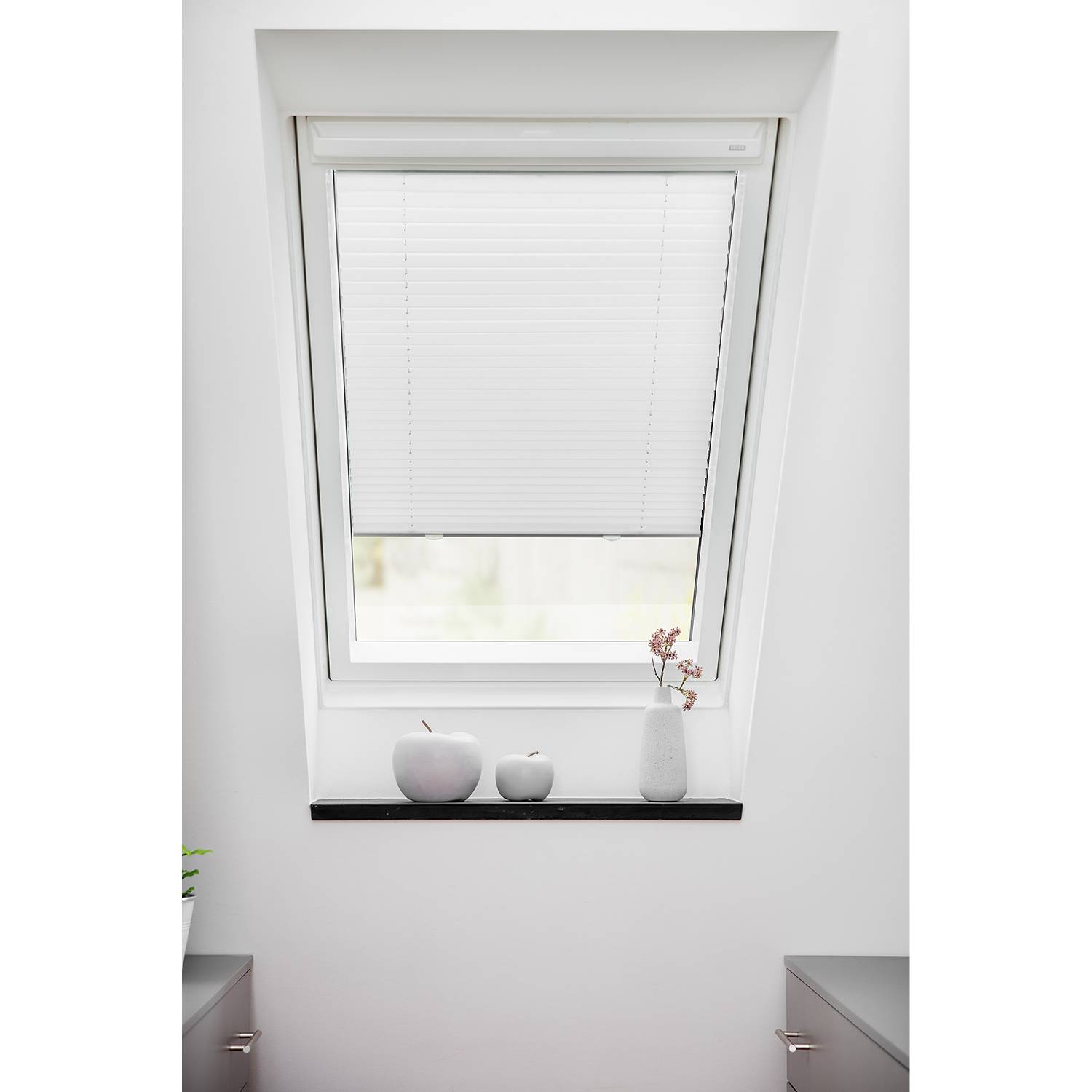 Lichtblick Dachfenster Plissee Haftfix 95x100 cm (BxH) Weiß Webstoff von Lichtblick