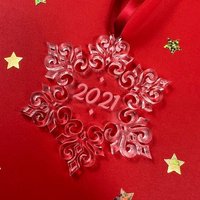 Atemberaubend 2022 Klare Schneeflocke Weihnachtsbaum Dekoration - Eis Acryl Christbaumkugel/Ornament Mit Rotem Satinband Zum Aufhängen Wunderschön von LovebyLaser