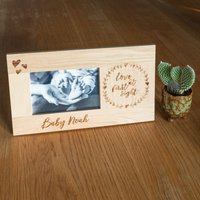 Personalisierte Baby "Liebe Auf Den Ersten Blick' Eiche Fotorahmen Geburt Junge/Mädchen Scan Ideales Geschenk Für Neue Werdende Eltern Und von LovebyLaser