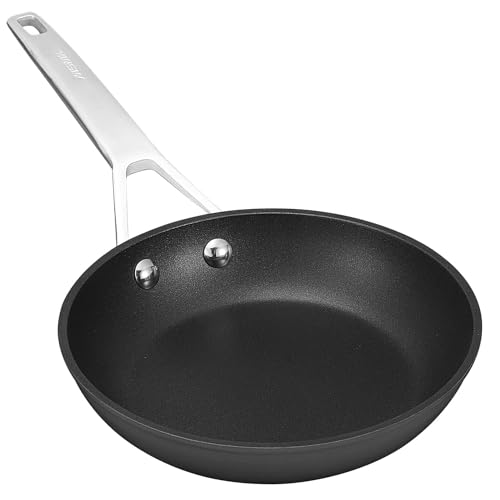 MSMK Kleine Eierpfanne, 24cm Titan und Keramik Antihaft Omelette Pfanne, Kleine Bratpfanne sicher für Induktion, kratzfest, Backofen sicher bis 700°F Pfanne zum Kochen, spülmaschinenfest von MSMK